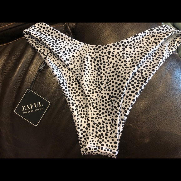 Zaful Other - NWT Zaful bikini bottoms